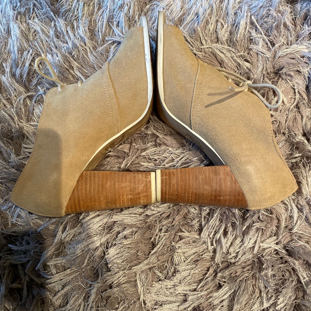 Beige Aldo Open Toe Booties Size 10